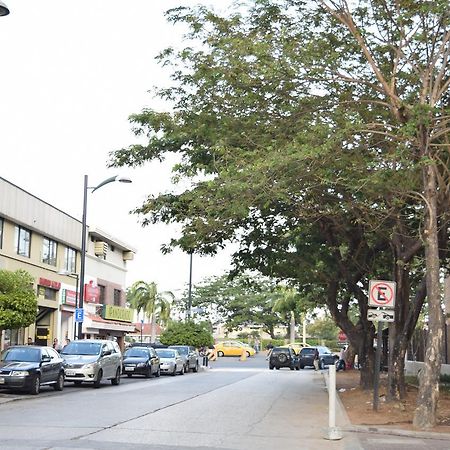 Alojamiento Castelnouvo, Entre Rios, Guayaquil, Ecuador ภายนอก รูปภาพ